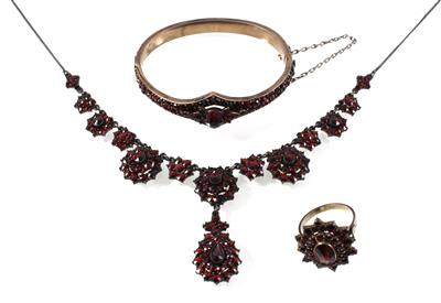 Granatschmuckgarnitur - Jewellery