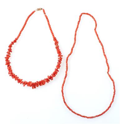 2 Korallenhalsketten - Jewellery