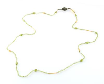 Peridothalskette - Jewellery