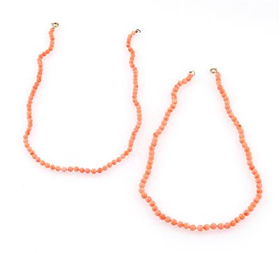 Zwei Korallen Halsketten - Jewellery