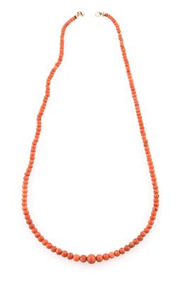 Korallen Halskette im Verlauf - Jewellery