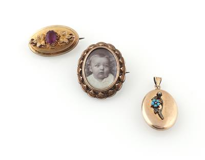 2 Broschen 1 Medaillon - Jewellery