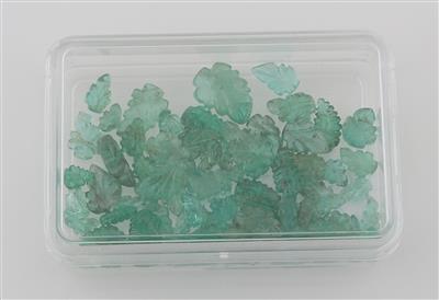 Geschliffene Smaragde zus. 37,90 ct - Autumn Auction – Diamonds, coloured stones and gemstones