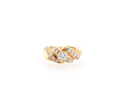 Brillantring zus. ca. 0,95 ct - Schmuck