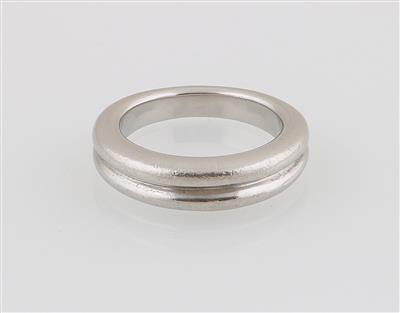 Anton Heldwein Ring - Jewellery
