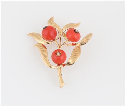 Blumenbrosche - Jewellery