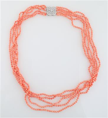 Collier aus Muschelmaterial - Gioielli