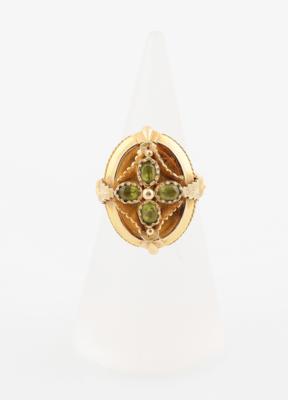 Peridot Ring - Gioielli