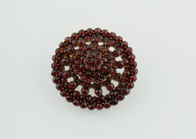 Granatbrosche - Jewellery