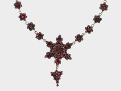 Granatcollier - Jewellery