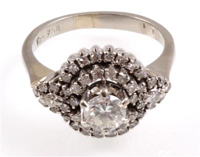 Brillant Diamantring zus. ca. 0,90 ct - Schmuck