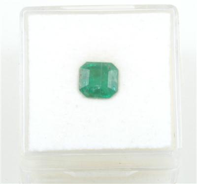 Loser Smaragd 1,29 ct - Diamanten und Farbsteine - HERBSTSPECIAL