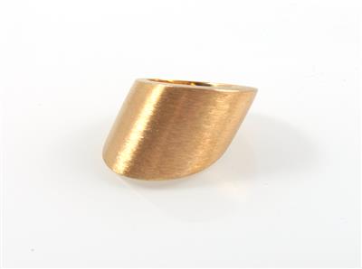 Ring - Jewellery