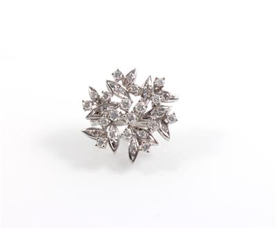 Diamant-Perlkettenclip zus. ca. 0,75 ct - Jewellery