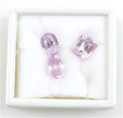 3 lose Kunzite zus. 30,50 ct - Klenoty