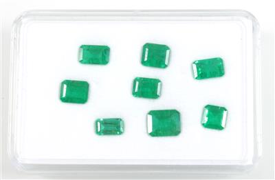 Lot aus losen Smaragden zus. 5,40 ct - Klenoty