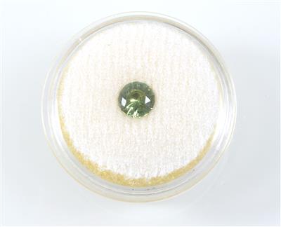 Loser Demantoid 0,83 ct - Exklusive Diamanten und Farbsteine