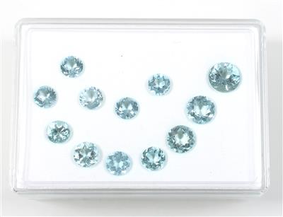 Lose Aquamarine zus. 23,44 ct - Exklusive Diamanten und Farbsteine