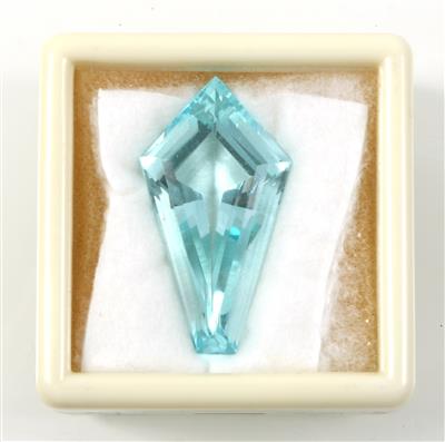 Loser Aquamarin im Phantasieschliff 21,20 ct - Exklusive Diamanten und Farbsteine