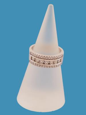 Brillantring zus. ca. 0,80 ct - Schmuck