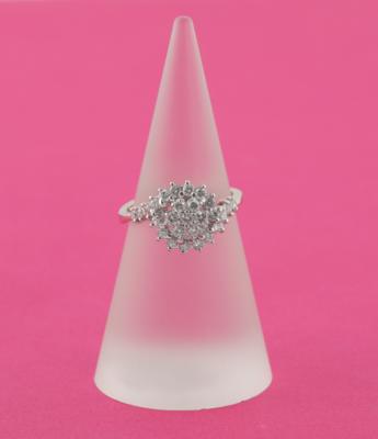 Brillantring zus. ca. 0,80 ct - Schmuck