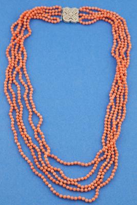 Collier aus Muschelmaterial - Klenoty