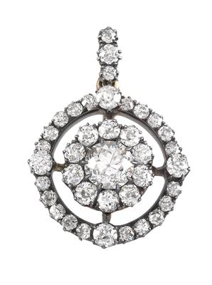 A diamond pendant, total weight ca. 4,80 ct - Jewellery