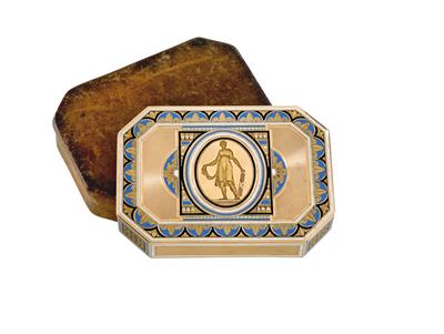 A neoclassical enamel cigarette case - Jewellery