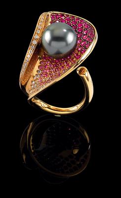 A brilliant, ruby and cultured pearl ring - Klenoty
