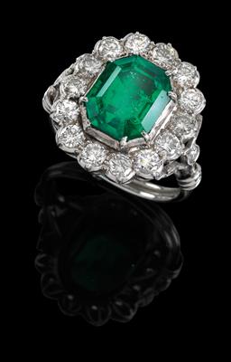 A brilliant and emerald ring - Klenoty