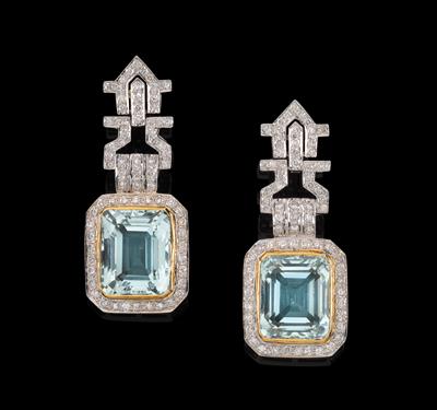 A pair of brilliant and aquamarine ear pendants - Jewellery