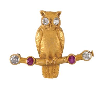 A brooch in the shape of an owl - Klenoty