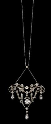 A diamond Art Nouveau necklace total weight c. 2.50 ct - Jewellery