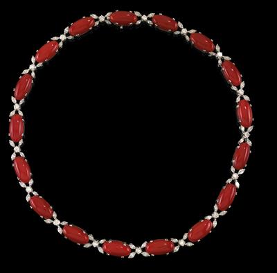 A diamond and coral necklace - Klenoty