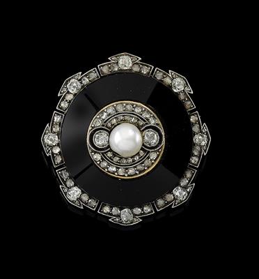A diamond, onyx and Oriental pearl brooch - Klenoty