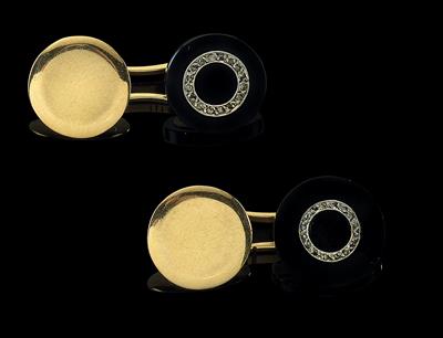 A pair of diamond and onyx cufflinks - Klenoty