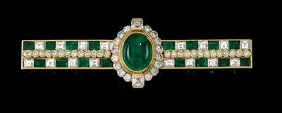 A diamond and emerald brooch - Klenoty