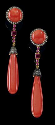 A pair of coral ear pendants - Jewellery