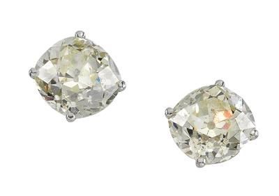 A pair of old-cut diamond solitaire ear studs, total weight c. 4.80 ct - Gioielli