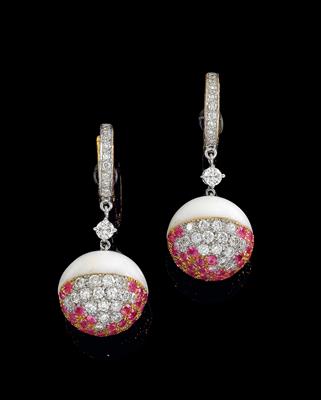 A pair of brilliant and sapphire ear pendants - Gioielli