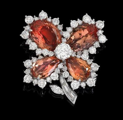 A brilliant and topaz brooch - Gioielli