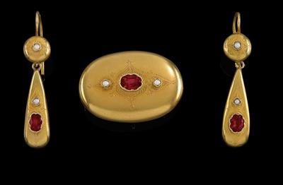 A garnet jewellery set - Gioielli