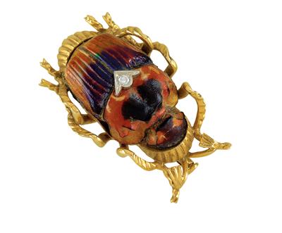 A stag beetle brooch - Gioielli