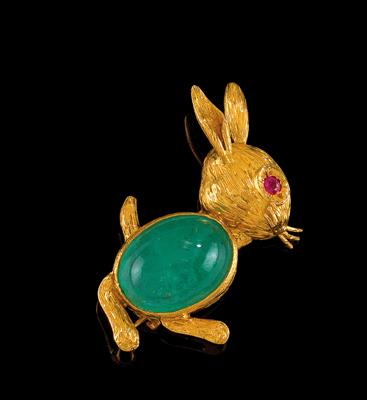A ruby and emerald brooch in the shape of a rabbit - Klenoty