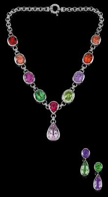 A gemstone jewellery set - Gioielli