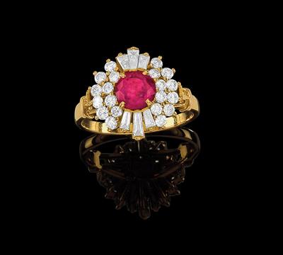 A diamond and ruby ring - Gioielli