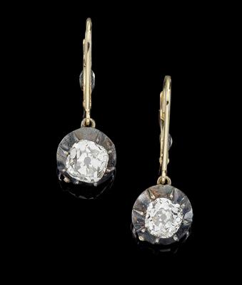 A pair of old-cut diamond ear rings, total weight ca. 2,40 ct - Klenoty