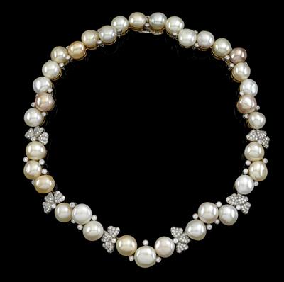 Chantecler – A cultured pearl and diamond necklace - Klenoty