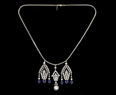 A diamond and sapphire necklace - Klenoty