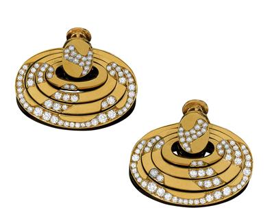 A pair of Bulgari ear clips - Jewellery